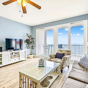 https://laketown-wharf-1926.panamacity-beachhotels.com